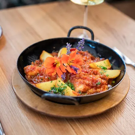 بيت ريفي Restaurant Domingo Gonzalez *